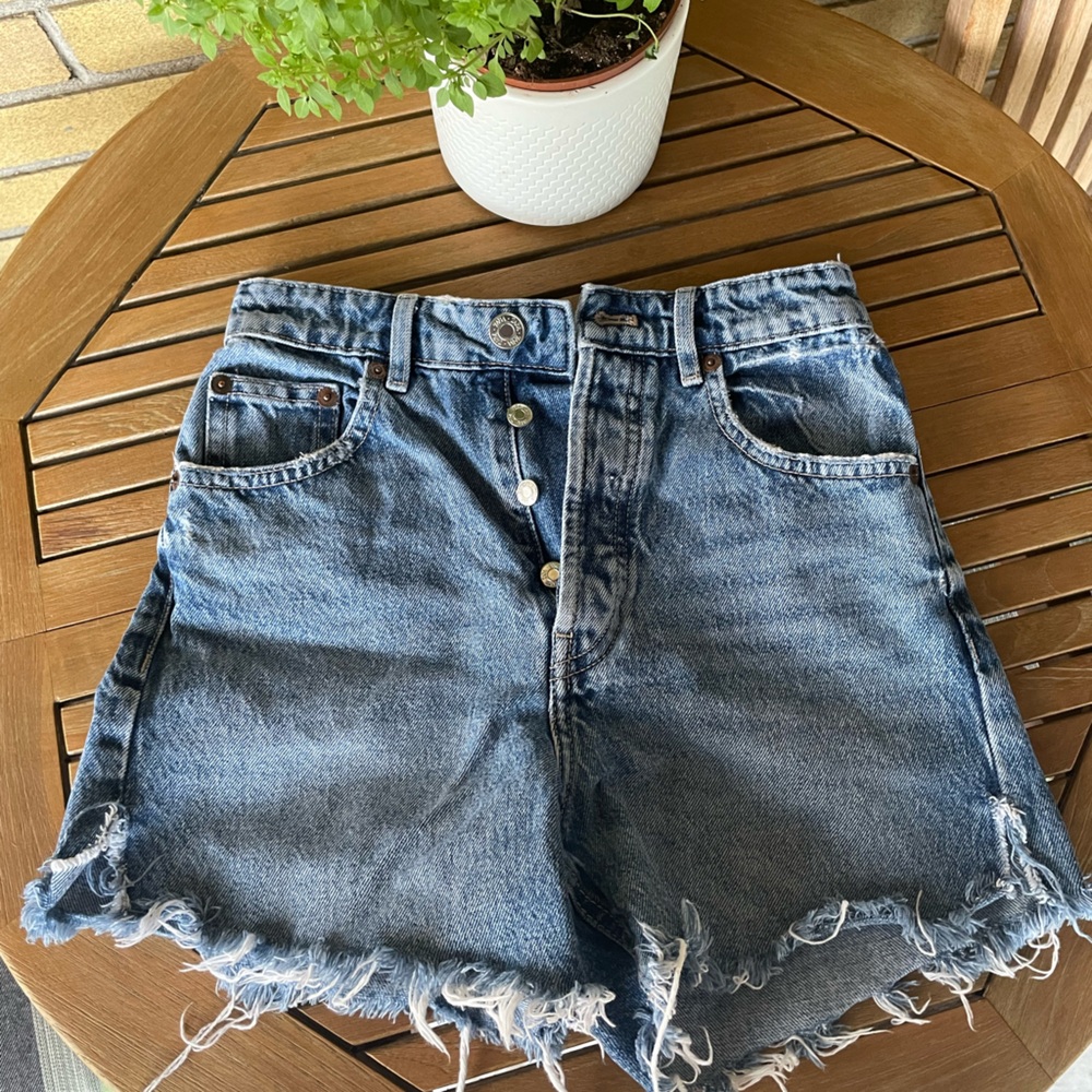 ZARA high waisted denim shorts